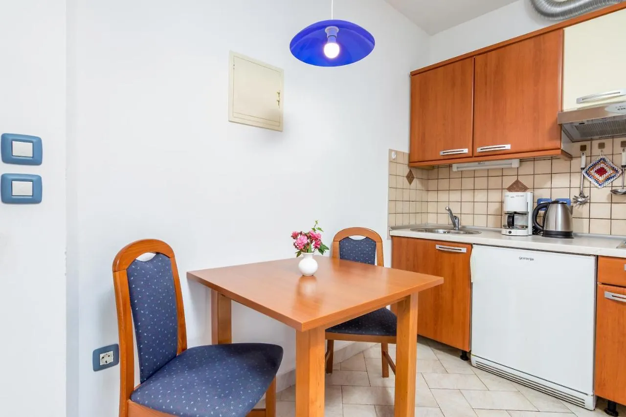 Apartment Medulin 7495B Хорватия
